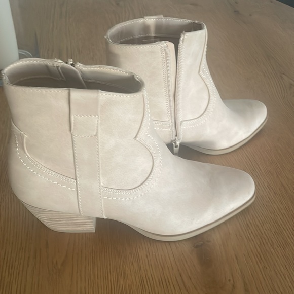 DV western booties - Picture 5 of 9